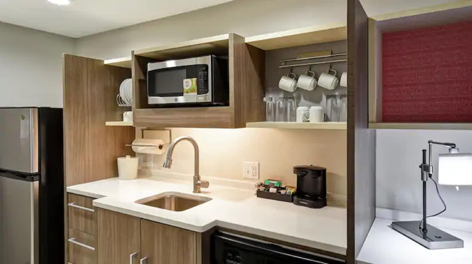 Hotel Home2 By Hilton Frankfort